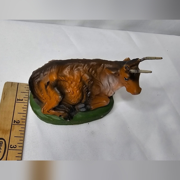 Vintage Christmas Nativity Cow/Ox Replacement Figure Resin Italy Moving Horns - Picture 8 of 8